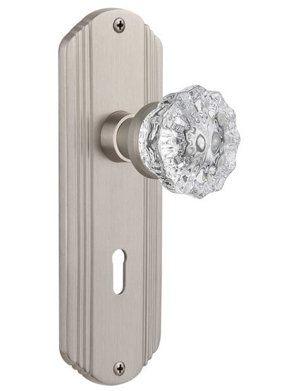 Streamline Deco Door Set With Fluted Crystal Glass Door Knobs in Satin Nickel .